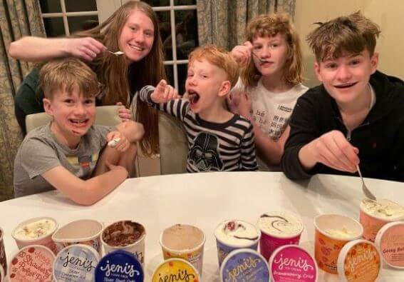 Marre Gaffigan with her younger siblings enjoying ice cream.